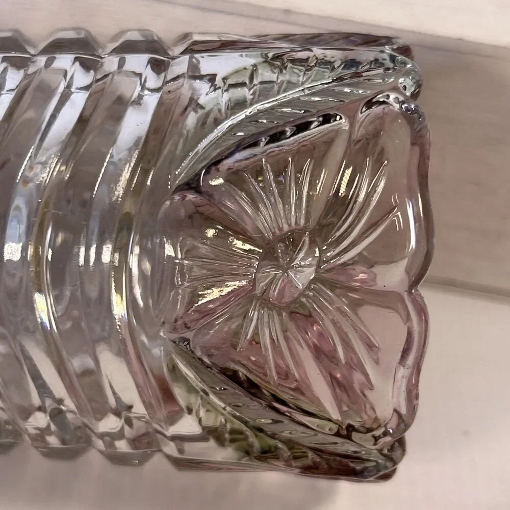 Beautiful Clear Glass Vase With Raised Pink Rose & Leaf Design 7